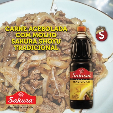 Carne Acebolada com Molho Sakura Tradicional